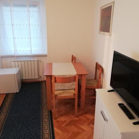 Sobe Sabec Bed & Breakfast Postojna Exterior foto