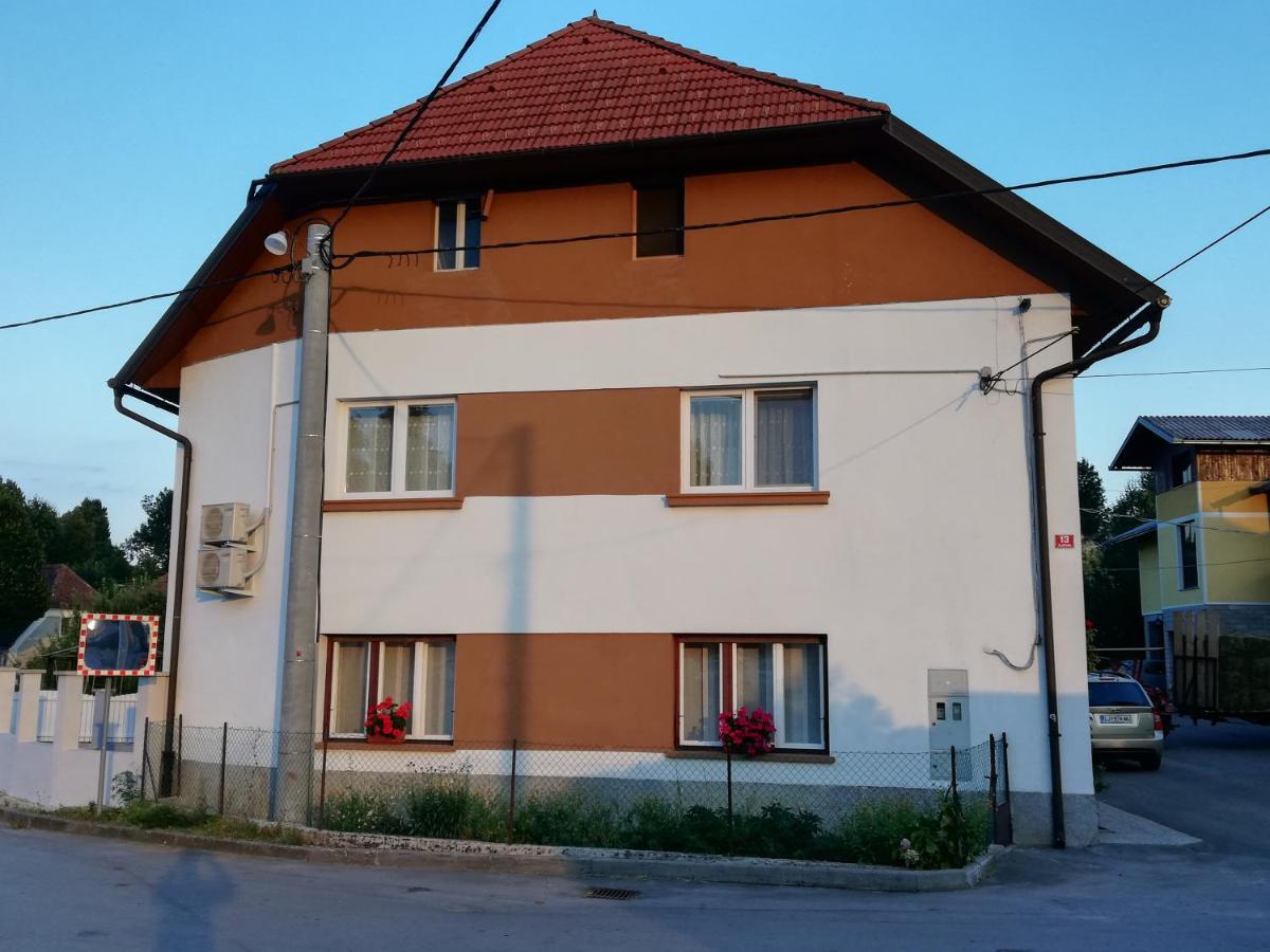 Sobe Sabec Bed & Breakfast Postojna Exterior foto